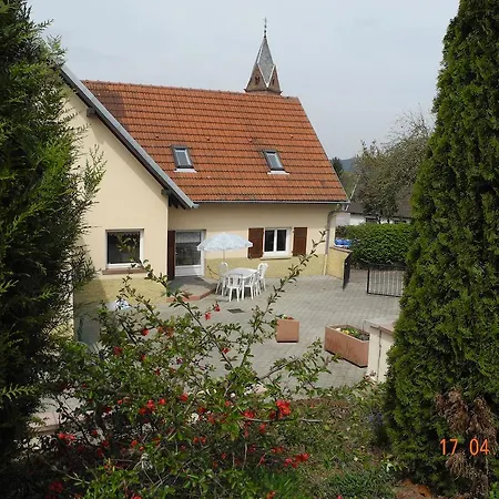 Au Pied Du Chateau Lichtenberg Room photo